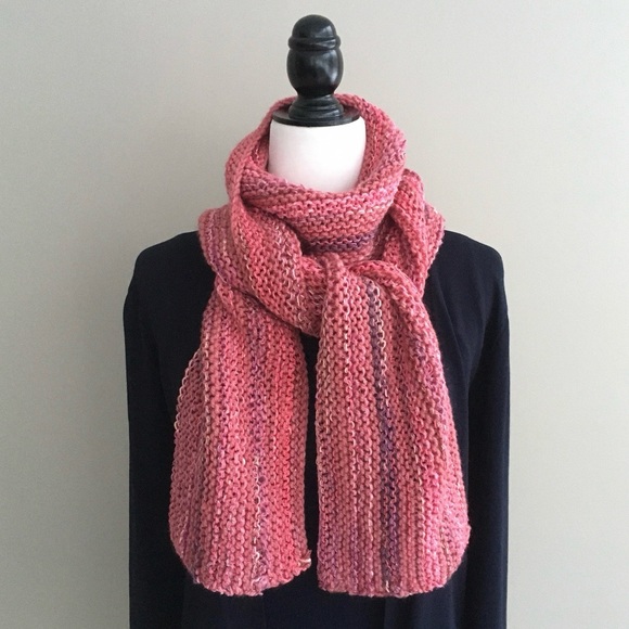 NWT Hand knitted mixed fibers scarf - Picture 4 of 8